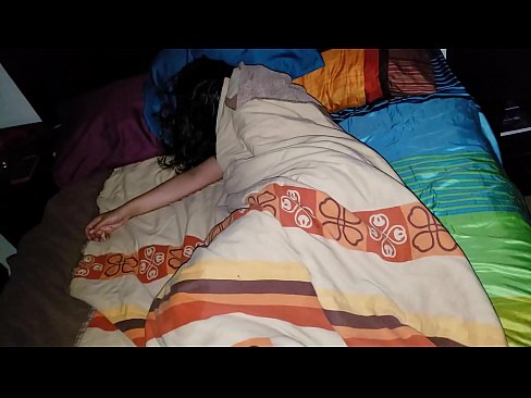 ❤️ Stepson akimtusi mama yake mdogo wa kambo wakati amelala. ️ ❌❤